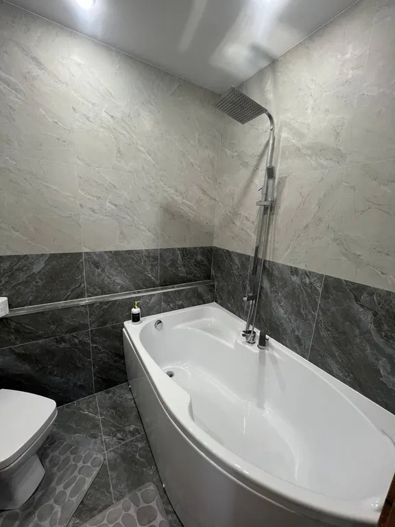 Квартира в новом доме, с новым ремонтом в центре Uryupinsk city