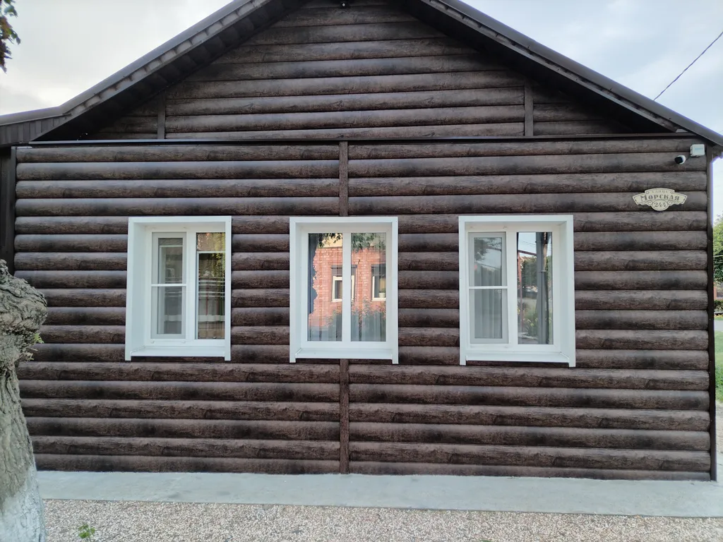 Уютный домик возле моря