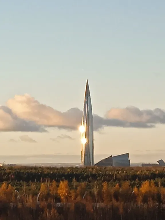 Уютная квартира с видом на Лахта центр и лес