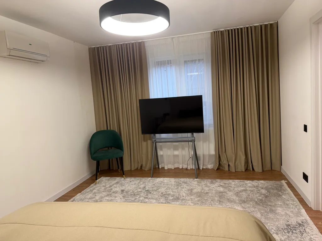 4-комнатный Дом