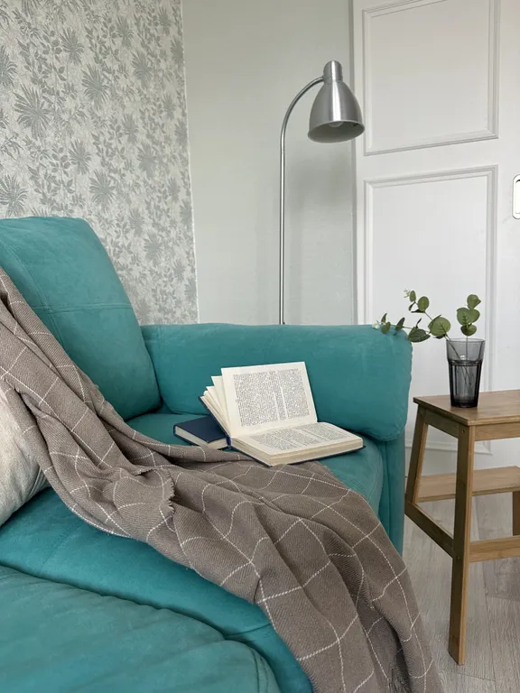 Квартира 2-комнатная Квартира — Тельмана