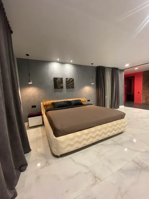 Двухуровневые апартаменты