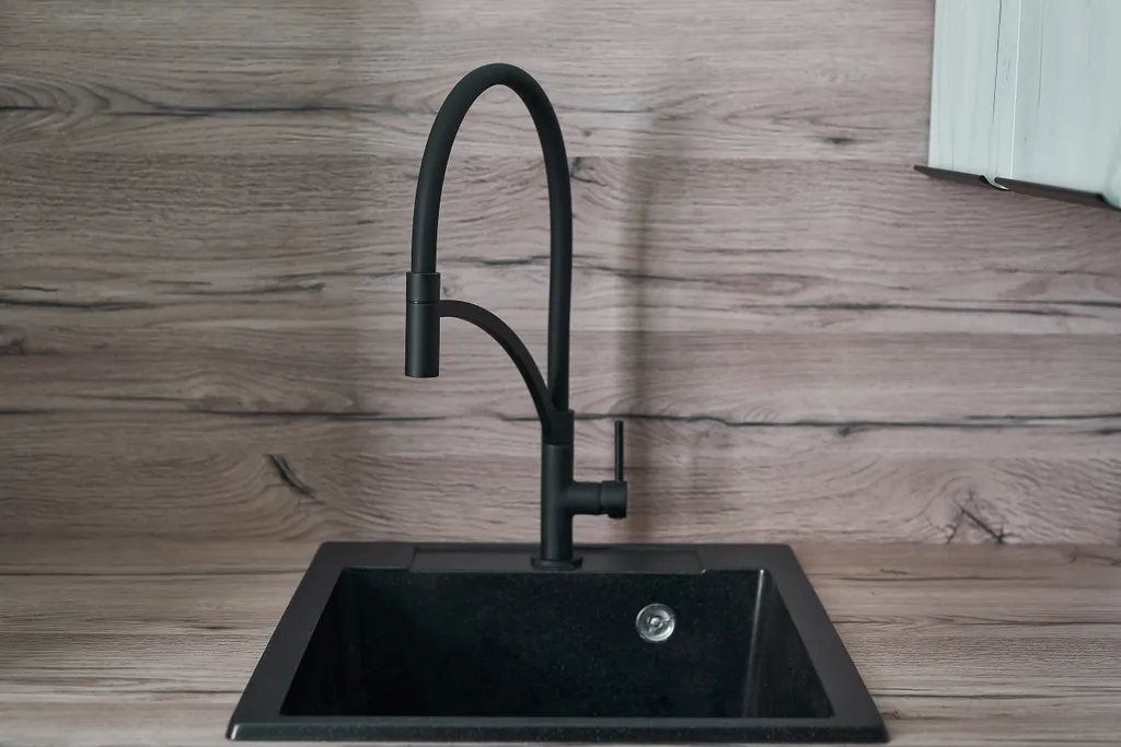 Уютный уголок в тихом районе Калининграда