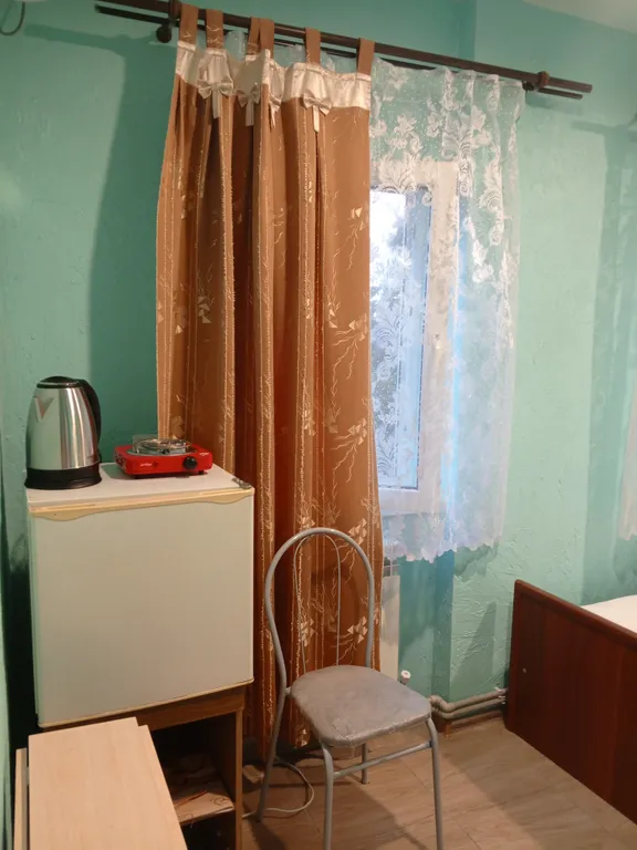 Комната с отдельным входом в частном секторе с видом на море