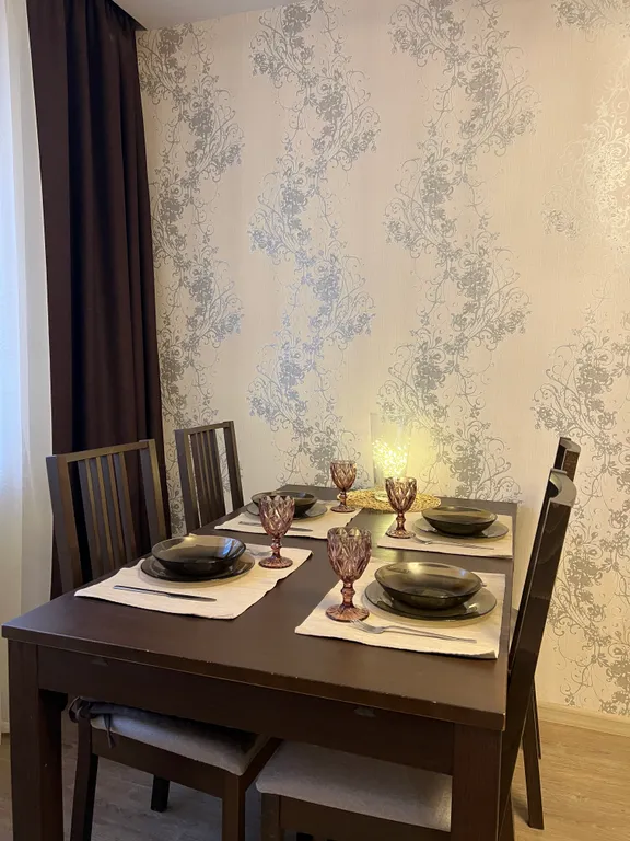 Уютная евротрешка с кухней-гостиной в центре города