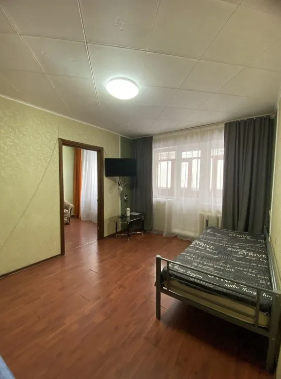 Двухкомнатная квартира рядом с ТЦ Гранд