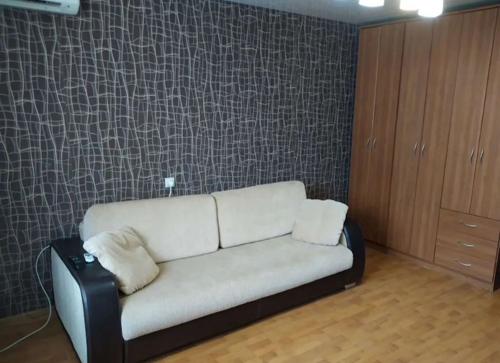 Квартира 2-комнатная Квартира — Тюмень