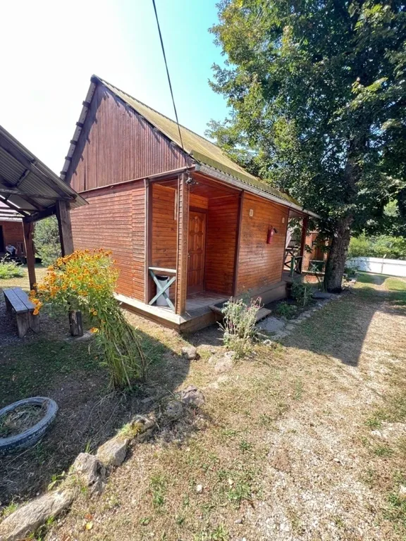 Квартира Жилая комната с двумя односпальными кроватями — Апшеронск