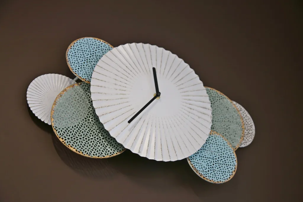 Квартира Апартаменты "Малевич" - мята лаванда и горький шоколад в интерьере — Калининград