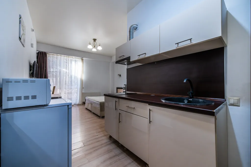 Бюджетная студия в лесу, 27 м², 3 этаж