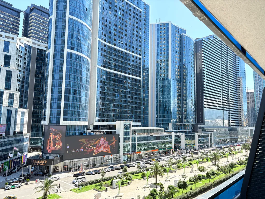 Квартира Квартира 2-комнатный апартамент с видом на Аллею Героев — Батуми