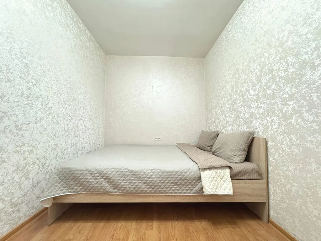 Квартира в центре с балконом и кондиционером — аренда посуточно в Кемерово