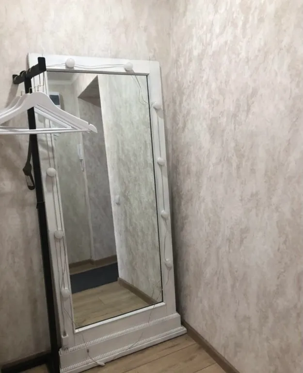 Уютная 2 комнатная квартира у вокзала и Александровской больницы