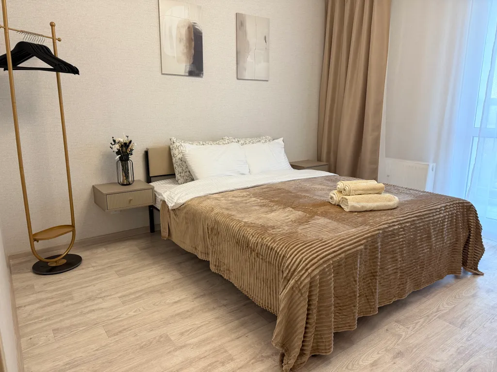 Просторная квартира с видом на город