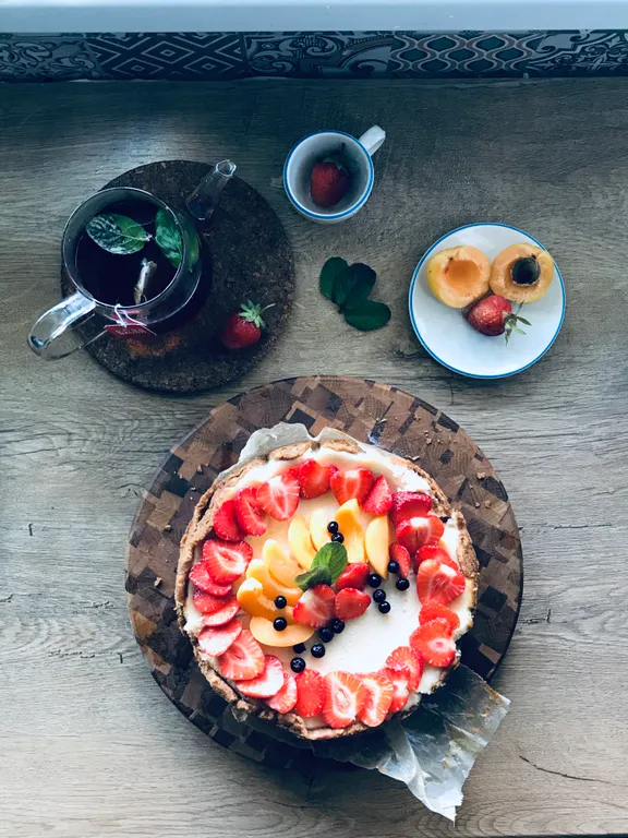 Уютный семейный дом у озера