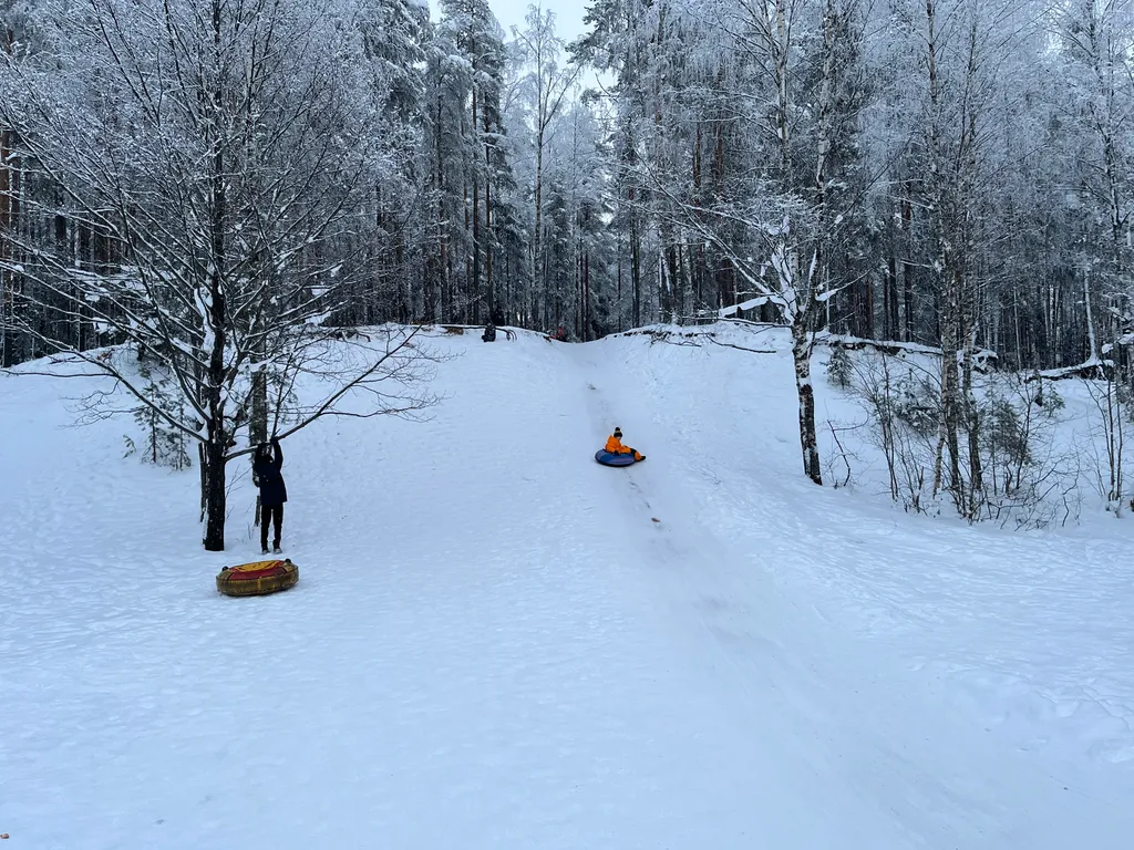 Дом с 3 спальнями и Баней у Медного озера