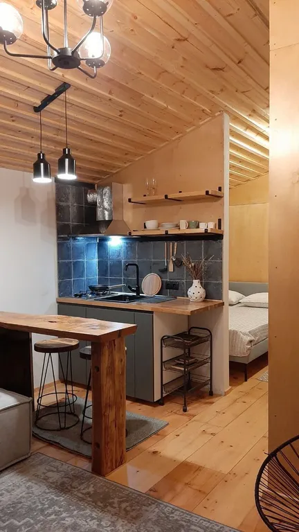 Домик в эко стиле с видом на горы