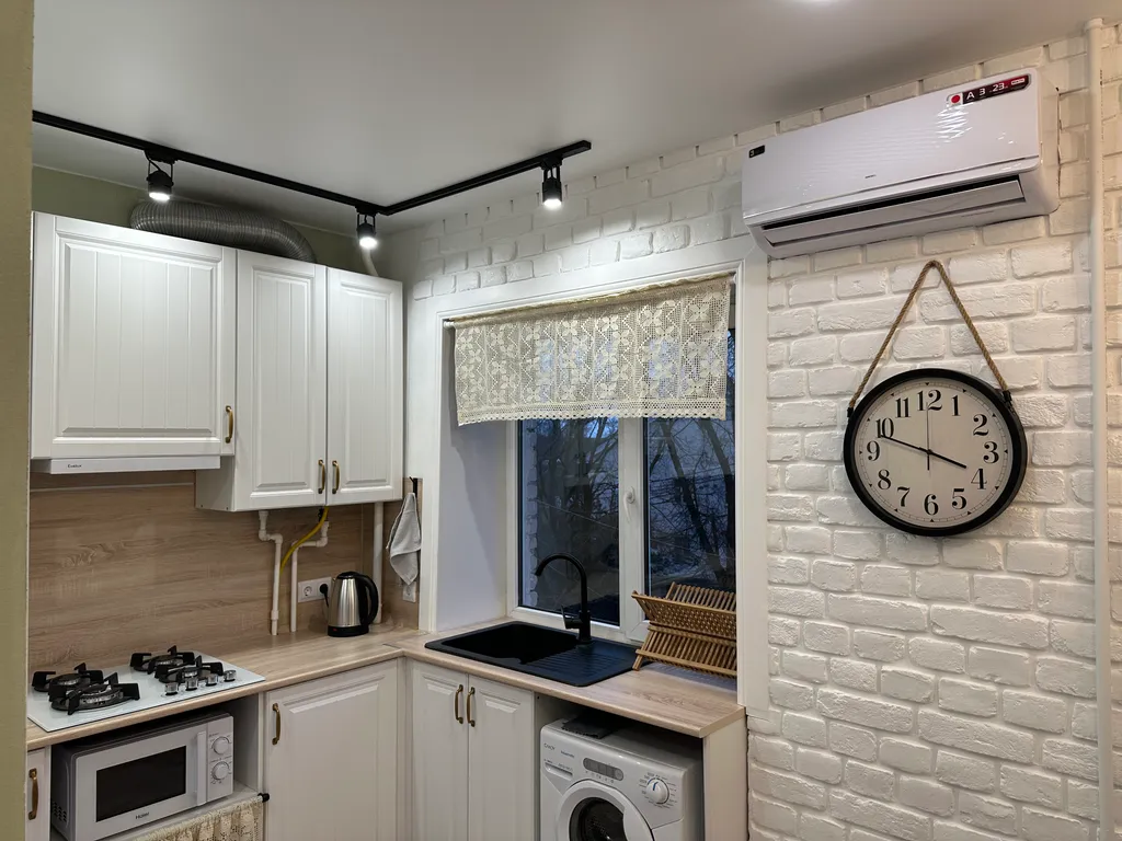 Светлица у Детинца, живи в истории у стен Новгородского Кремля