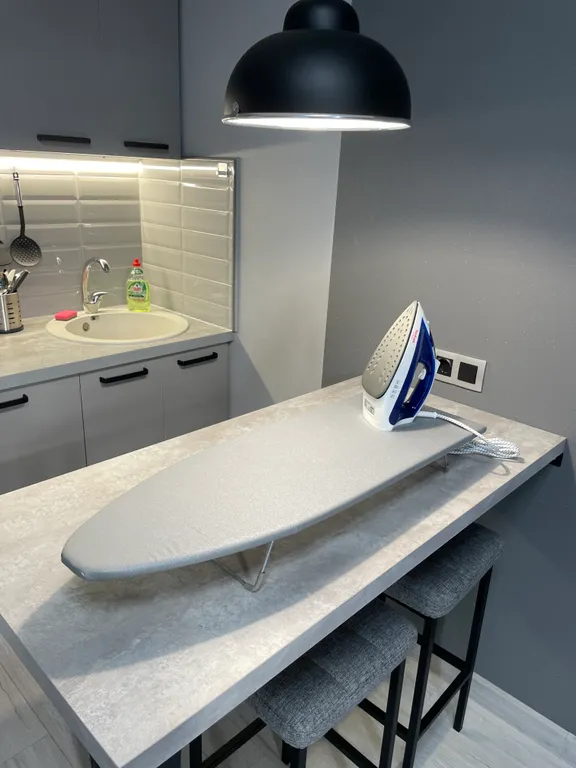 Студия с видом на лес