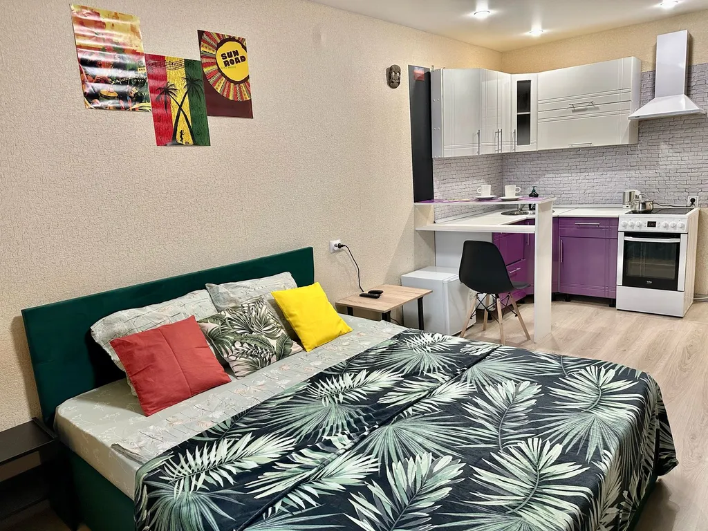 Квартира Регги - яркая студия в ЖК Малахит — аренда посуточно в Киров