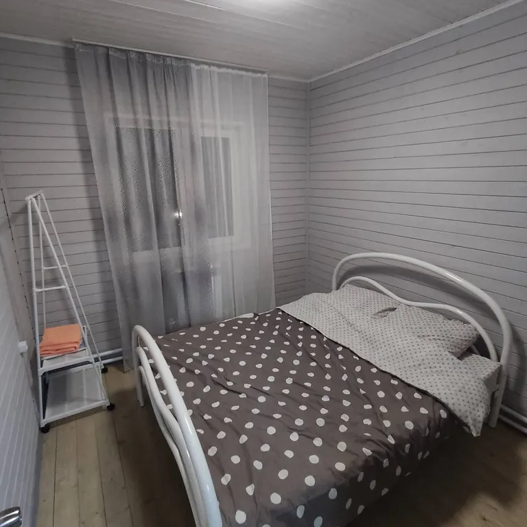 Дома на Родине