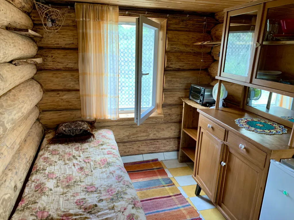 Прекрасный домик около прудиков