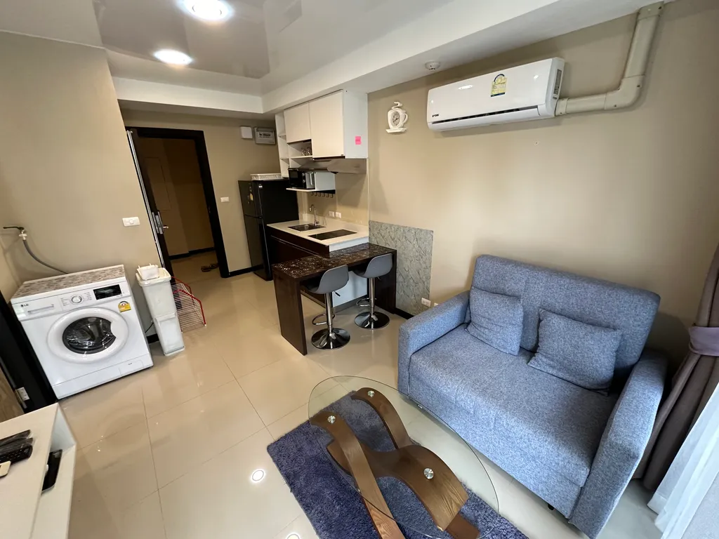 Уютная 1-спальная квартира на 3м этаже, море 750 метров