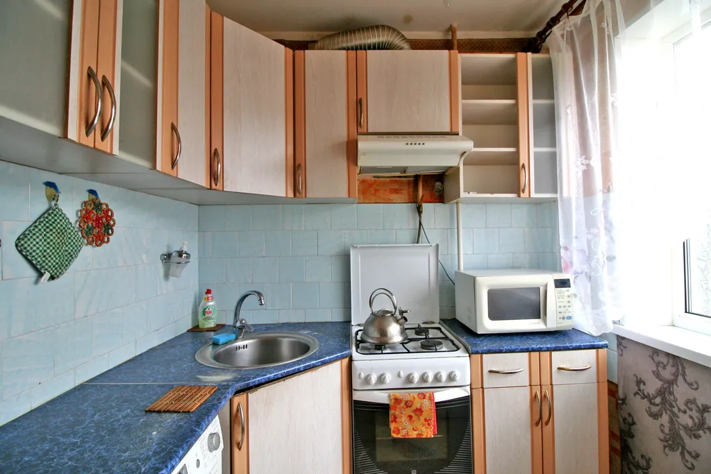 Квартира Теплая бюджетная квартира в центре города — Кириши