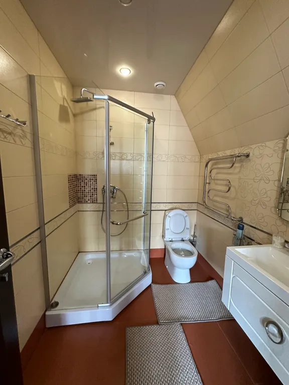 Уютный эллинг на берегу моря и реки