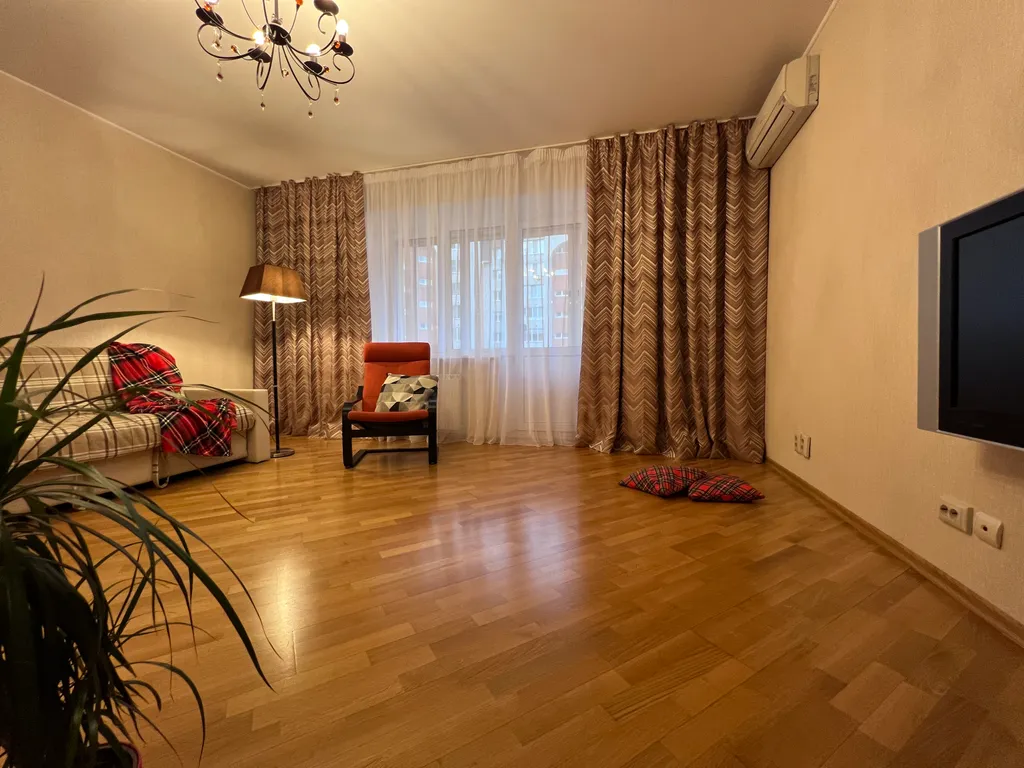 Просторная квартира для командированых в центре