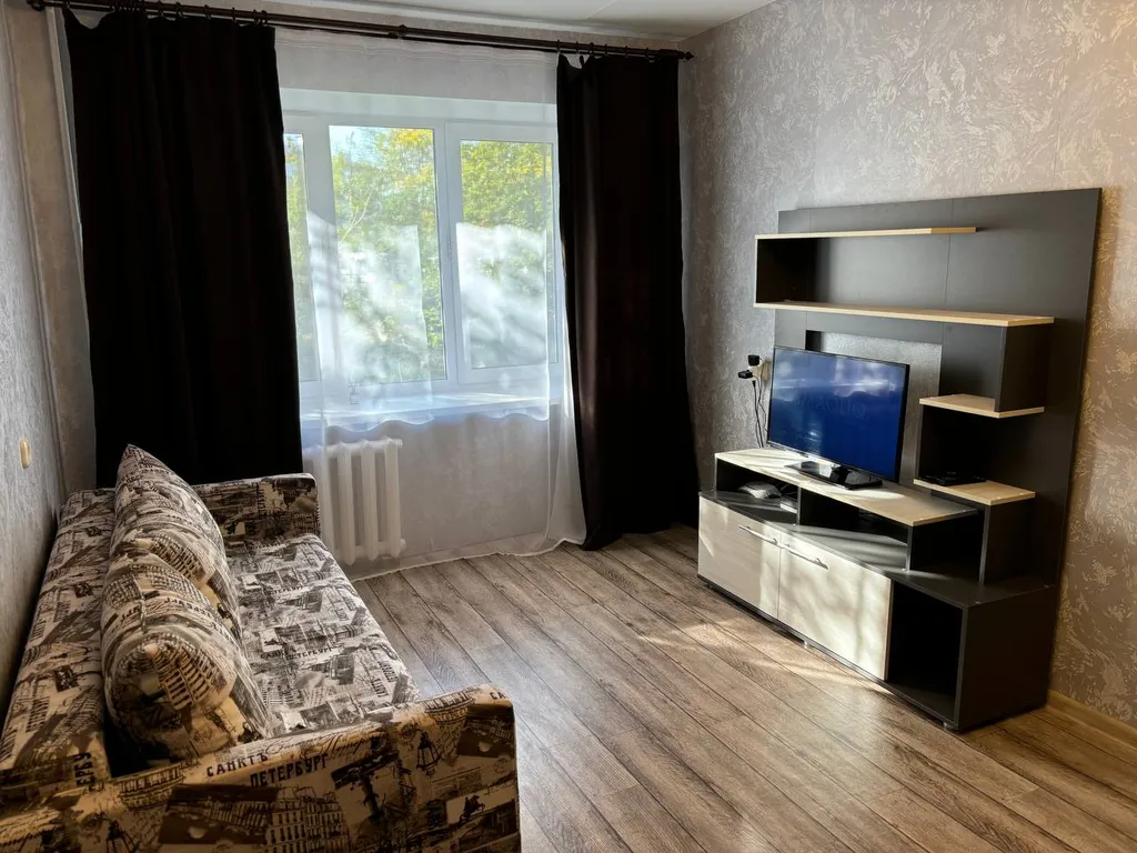 Уютная и очень теплая квартира — аренда посуточно в Чусовой