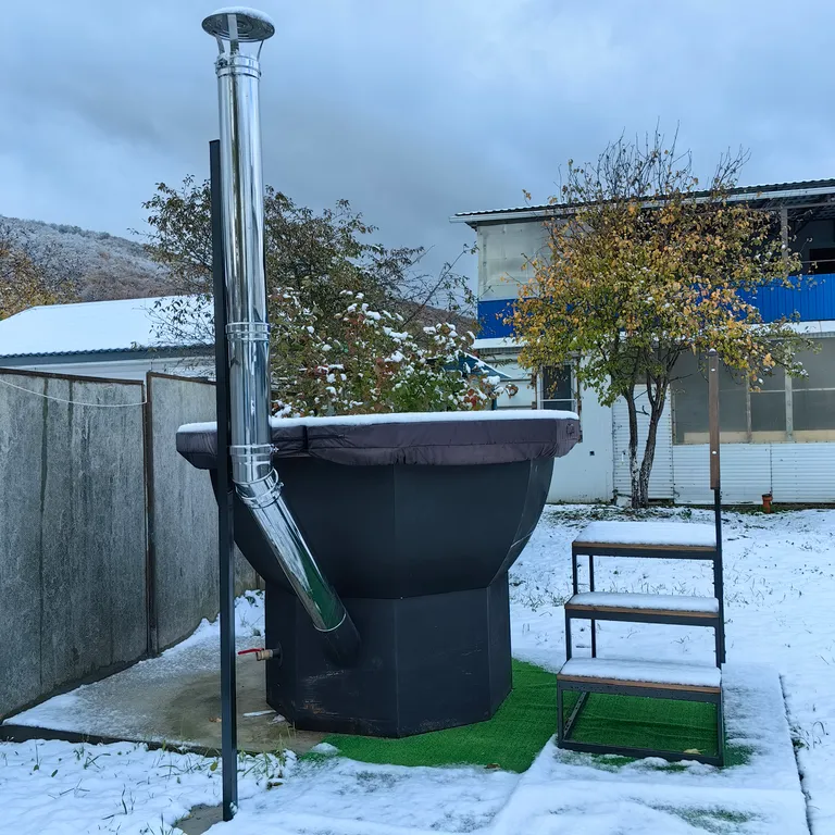 Уютный дом со всеми удобствами для большой компании у парка Теснины