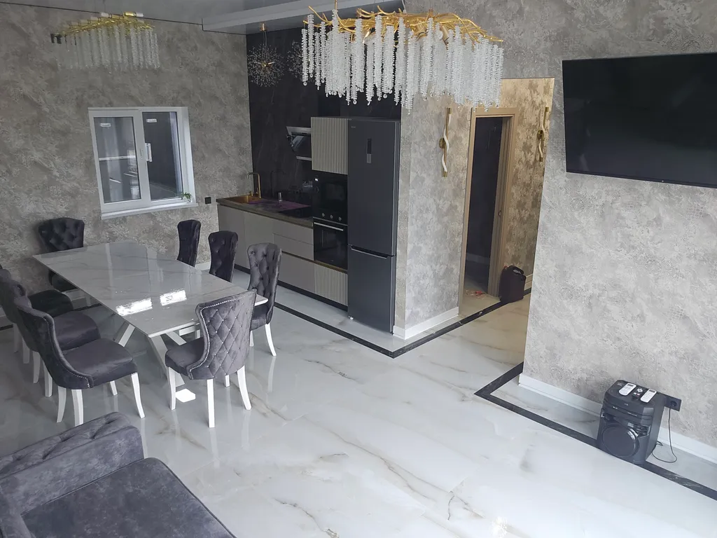 4-комнатный Дом