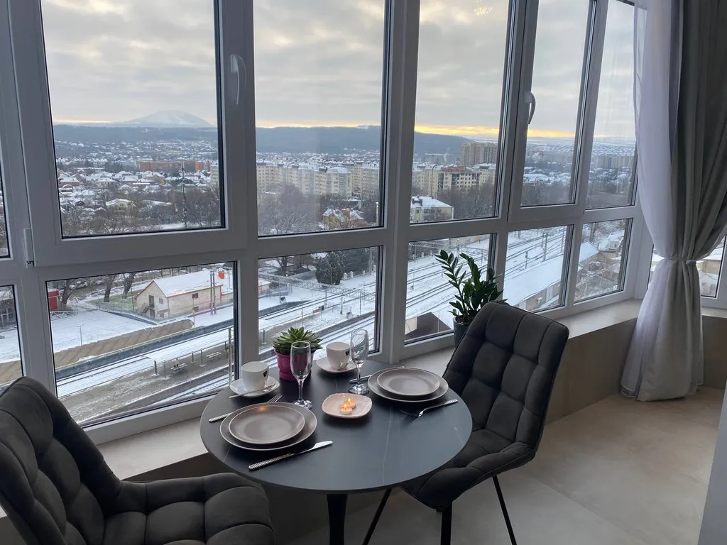 Апартаменты с видом на Кавказские горы