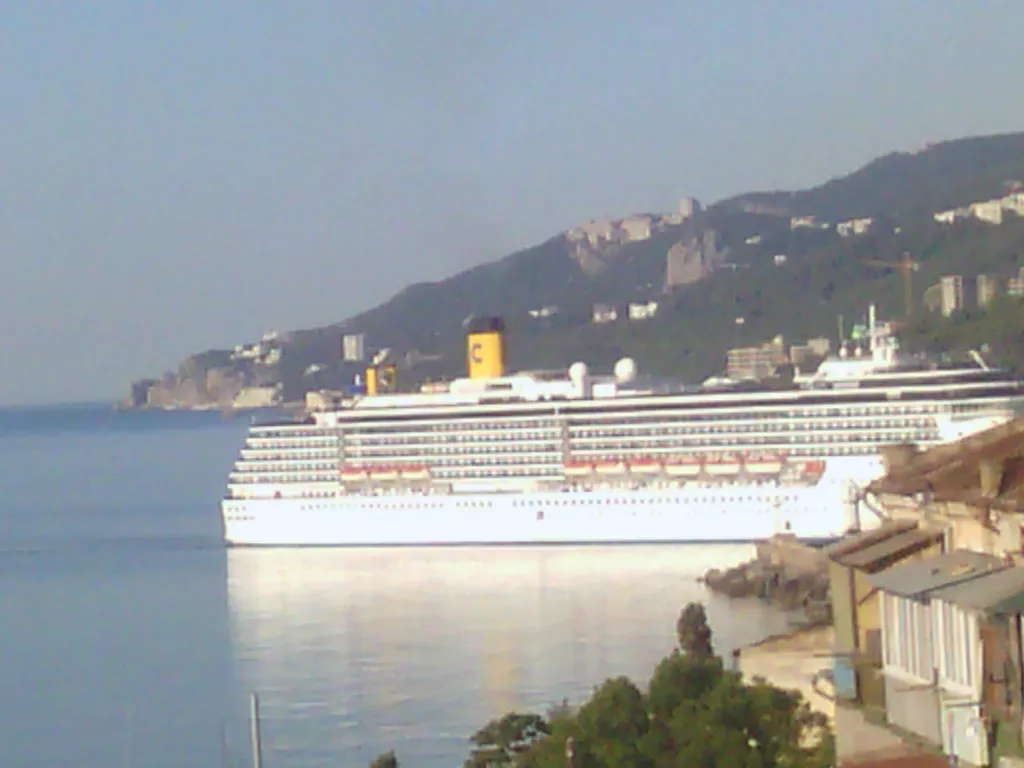 Прекрасная квартира с шикарным видом на море