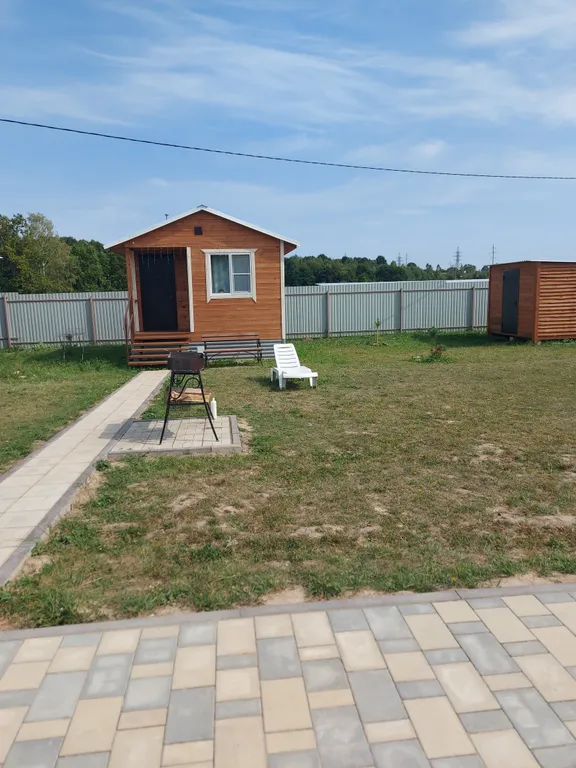 Домик на берегу для двух человек