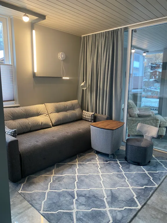 Светелка в доме Куб в кубе с видом на горы