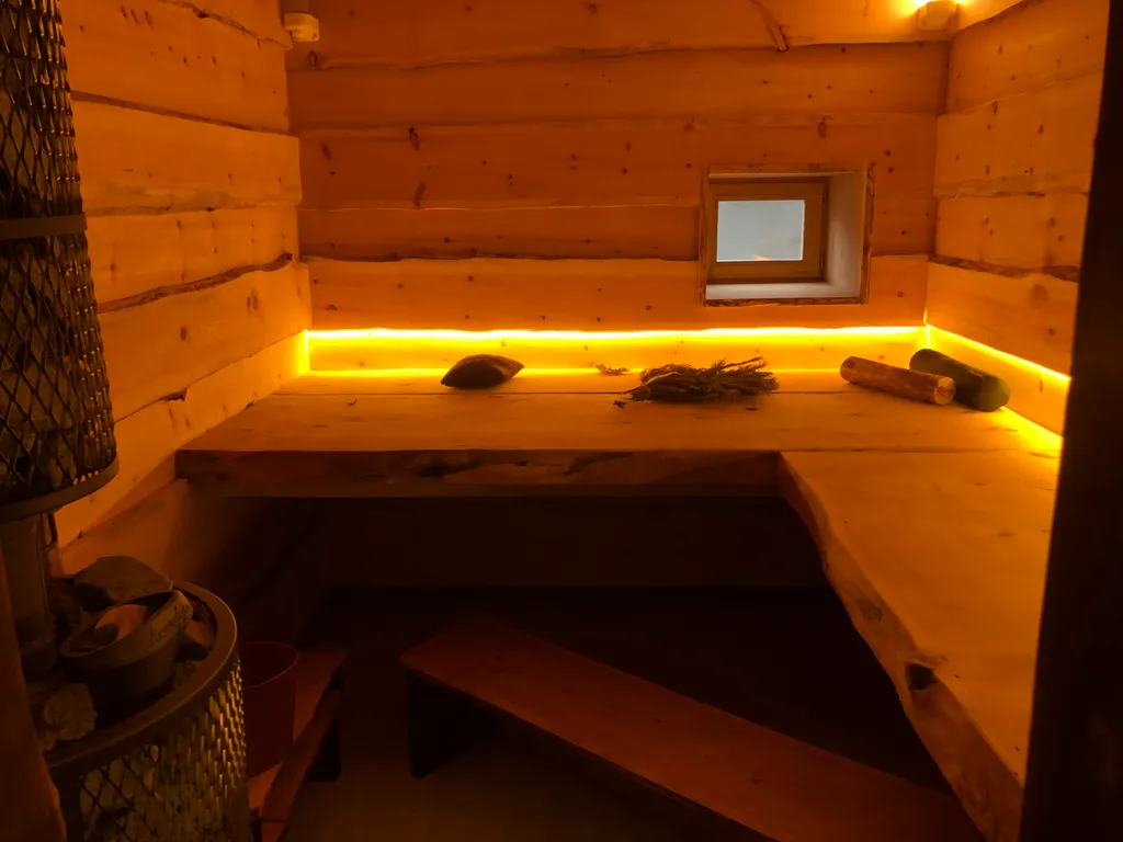 Коттедж Семейный дом с баней Шале SPA — Ропша