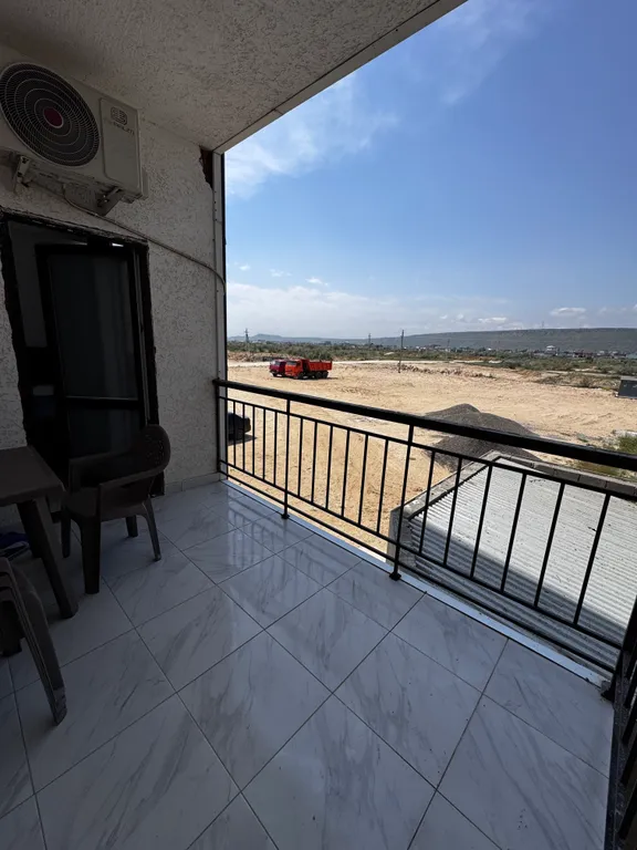 Просторная и уютная студия у моря