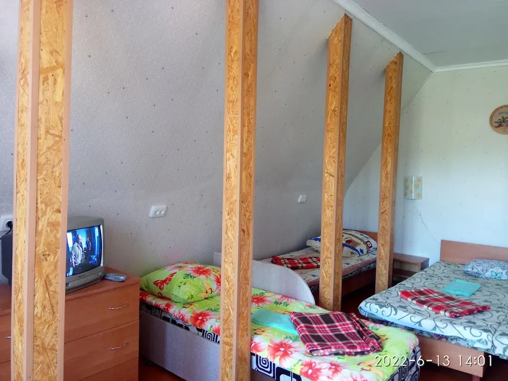 Квартира Комната с кондиционером в частном доме — аренда посуточно в Феодосия