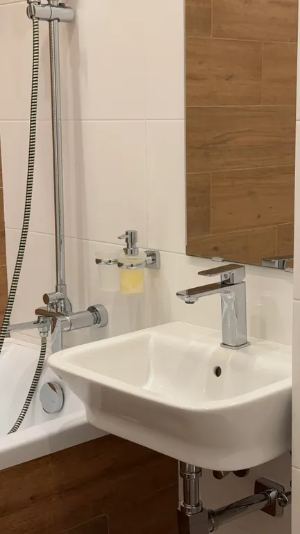 Уютная квартира в центре Ялты, ровное место, развитая инфрастуктура