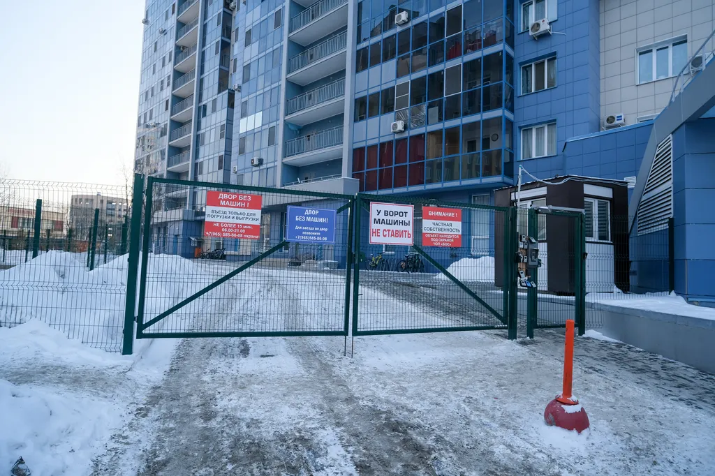 Центр, в новом доме у Чаши Казан Одна станция метро до Кремля