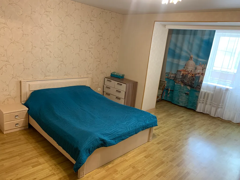 Просторная квартира в центре города — аренда посуточно в Калуга