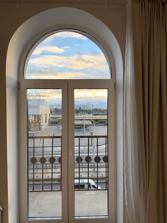 Главные ворота Минска, с балкона с видом на вокзал