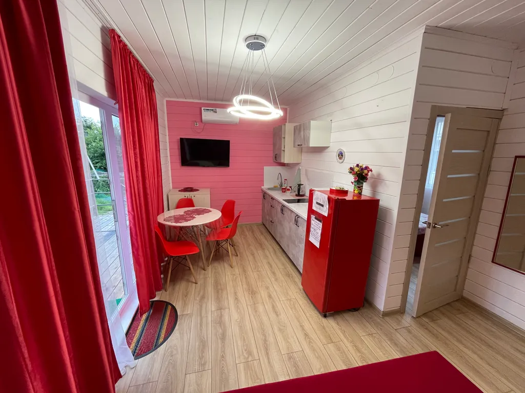 Эко дом под ключ на море на 4 человека, красный бархат