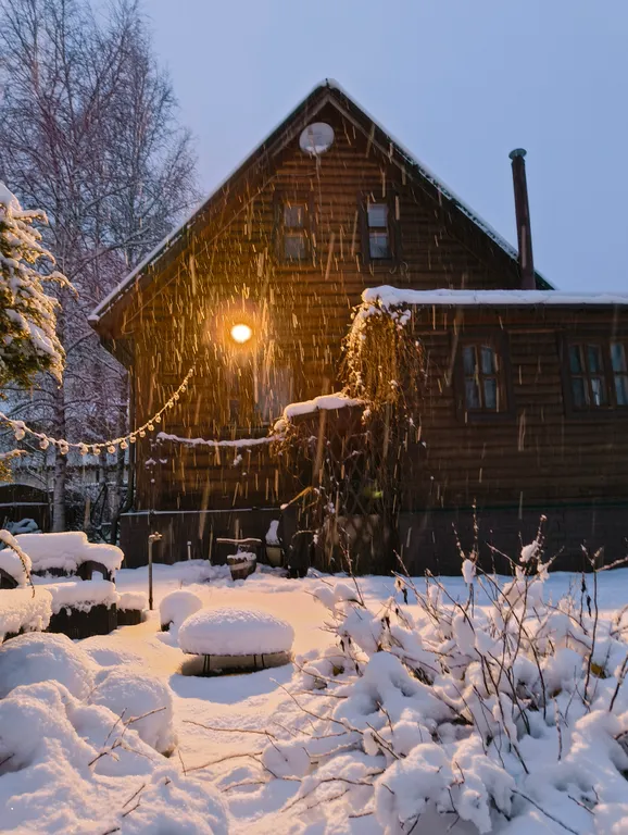 Коттедж Уютный дом с камином, с арендой сап бордов — Истра