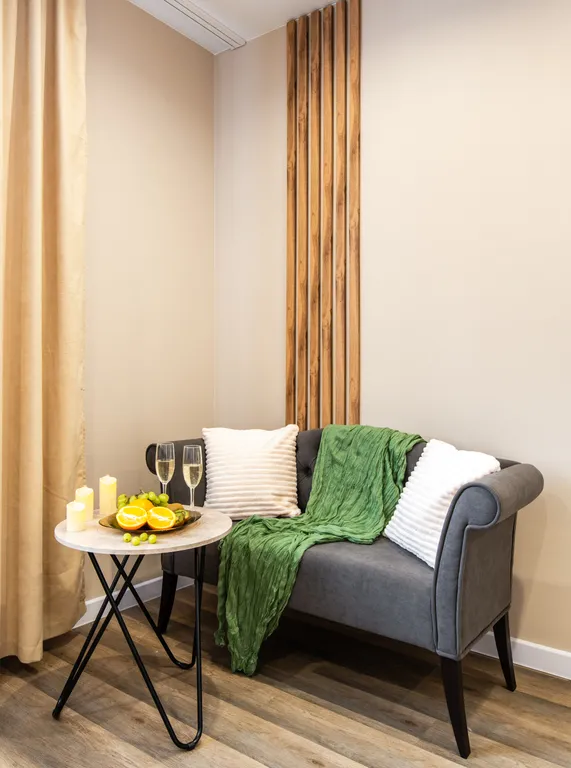 Дизайнерская студия в доме бизнес-класса