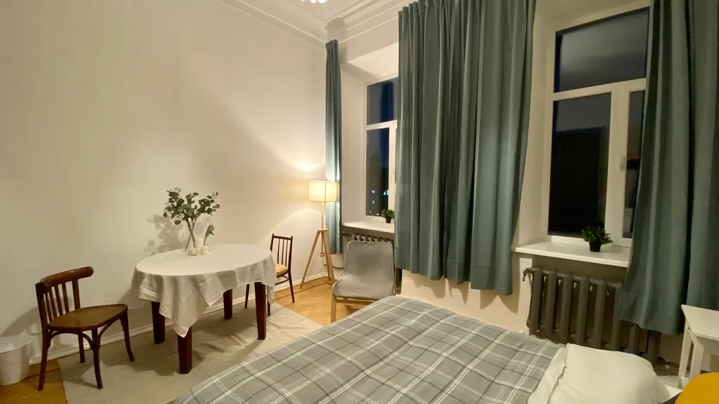 Квартира Большая комната с высокими потолками на Цветном — Москва