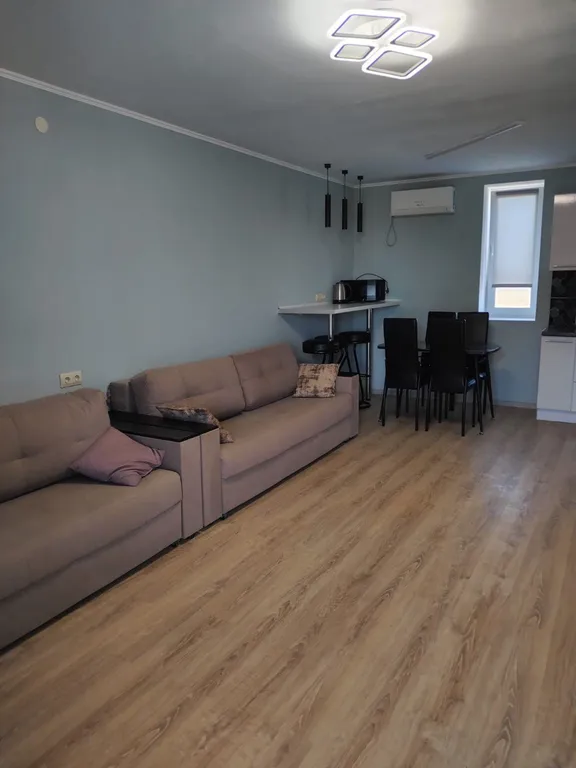 Апартамент 10