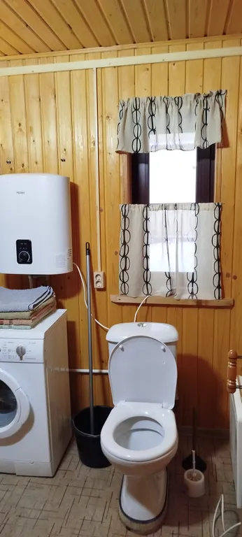 Уютный деревянный дом с мансардой и русской печкой